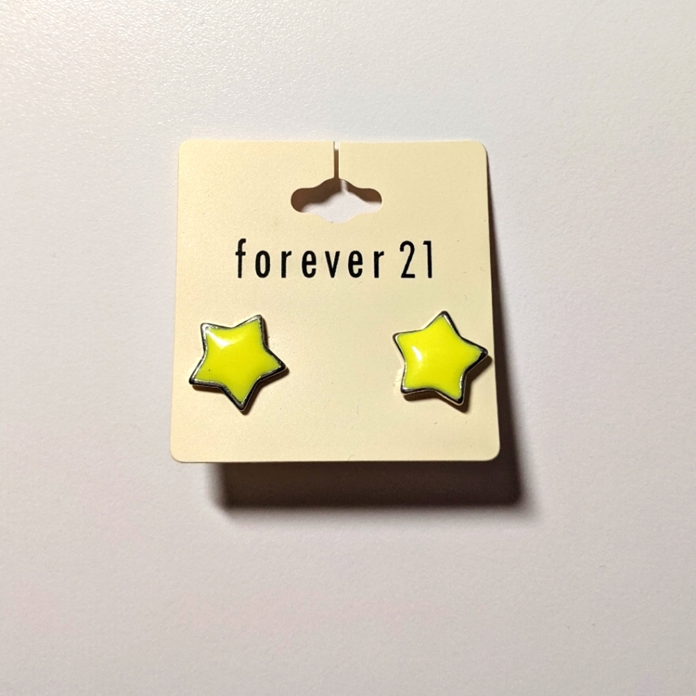 Star Studded Earrings ⭐